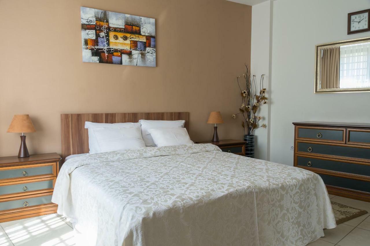 Maxxy Apartments Бухарест Екстер'єр фото