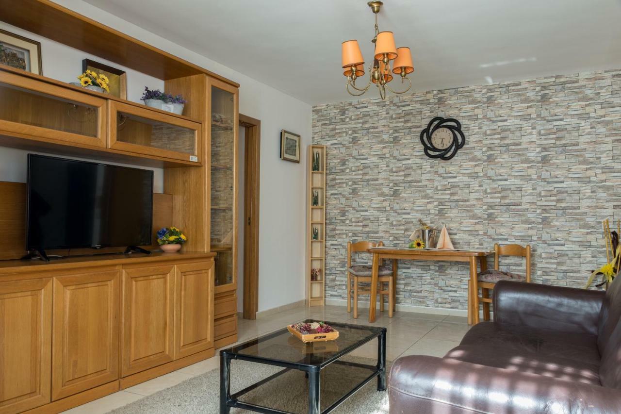 Maxxy Apartments Бухарест Екстер'єр фото
